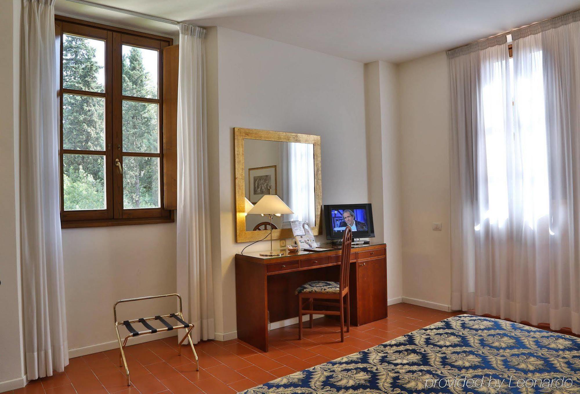 Hotel Olimpic Castel Maggiore Exteriör bild